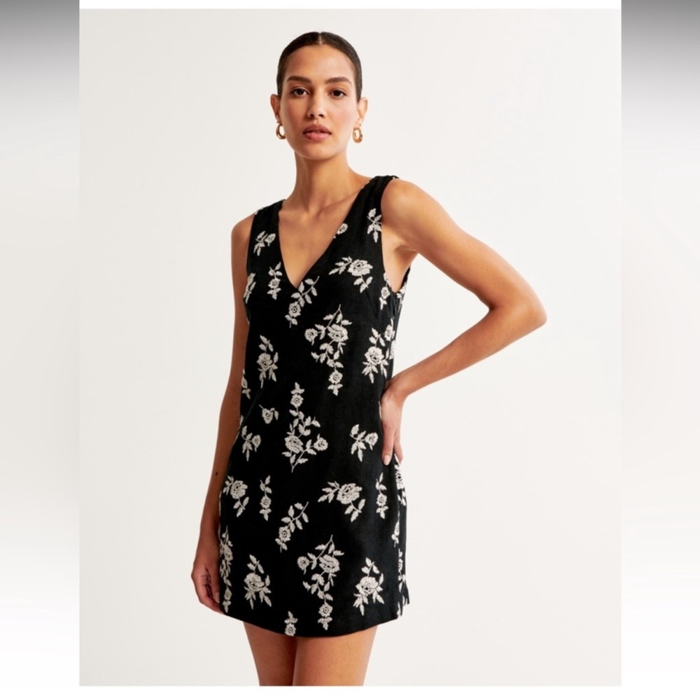 Abercrombie & Fitch Embroidered Linen Mini Dress